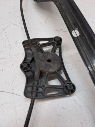 ELEVALUNAS DELANTERO IZQUIERDO SKODA FABIA