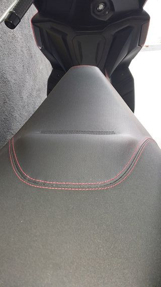 CAMBIO..Scooter Aprilia gt sr 125cc