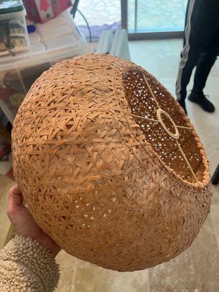 Lampara, Pantalla de mimbre