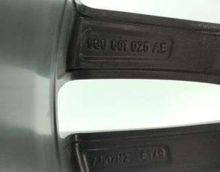 2401975 llanta 5g0601025ae volkswagen golf advance