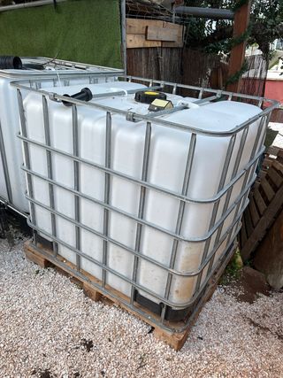 Bidones 1000L 75€