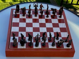 AntiguoJuego Ajedrez Vasco Figuras Metal Colección