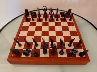 AntiguoJuego Ajedrez Vasco Figuras Metal Colección