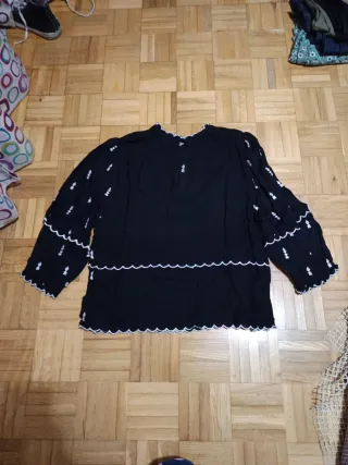 Blusa negra mujer