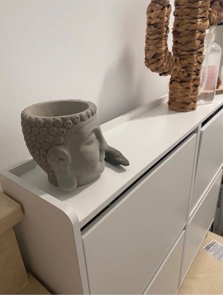 Zapatero blanco nuevo