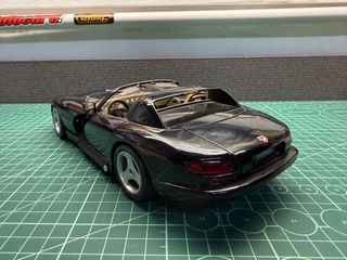 Maqueta 1:18 Dodge Viper RT10, de Burago