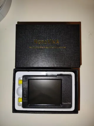 NanoVNA analizador de antenas radio frecuencia