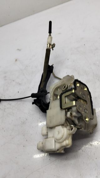 CERRADURA PUERTA DELANTERA DERECHA HONDA ACCORD BERLINA (CL/