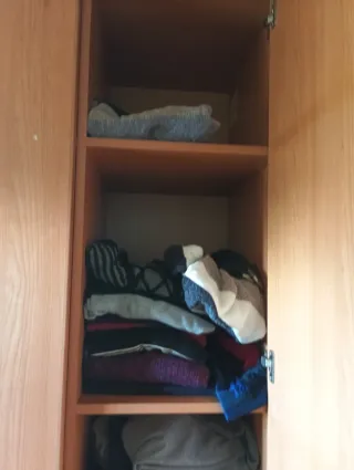 Armario 210,180,50.de madera buena-300€