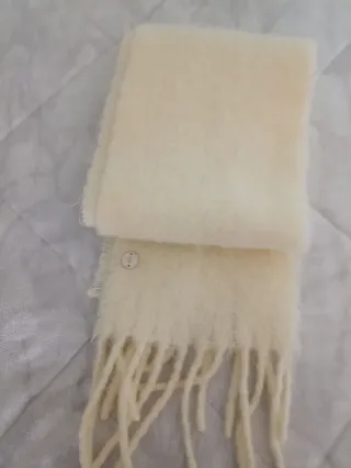 Bufanda Stradivarius