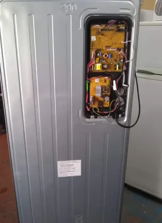 Servicio de Reparación Neveras y Aire Acondicionad