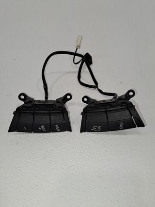 MANDO VOLANTE FORD FOCUS BERLINA (CAP)