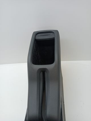 CONSOLA CENTRAL PEUGEOT 2008 (P1) (6)