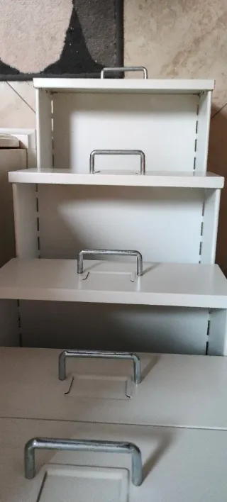 Cajonera metálica Ikea azul gris y blanca