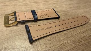 Correa de reloj Jaguar azul y dorada