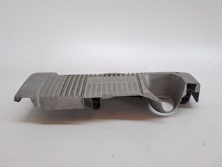 TAPA MOTOR TOYOTA YARIS (4)