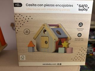 Juguete bebé casita madera