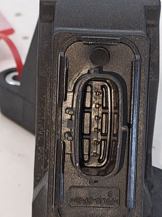 PEDAL ACELERADOR TOYOTA YARIS (3)