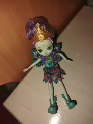 Muñeca Enchantimals Hada