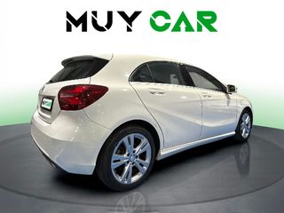 Mercedes-Benz Clase A 200 d AMG Line 100 kW (136 CV)