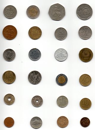 Lote 1002, 24 Monedas Colección Varias