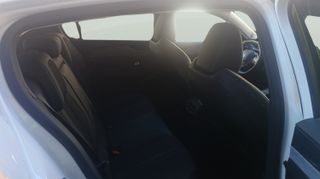 Peugeot 308 BlueHDi 130 S&S Allure EAT8 96 kW (130 CV)