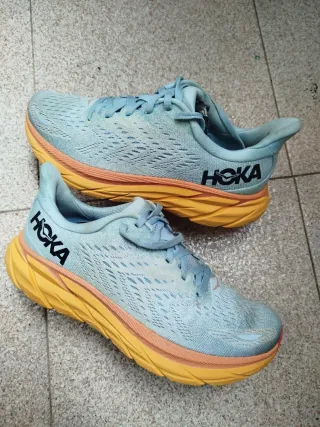 Hoka Clifton 8