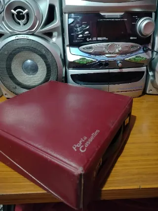 Lote 20 Cassettes Orquestas + Maletín Vintage