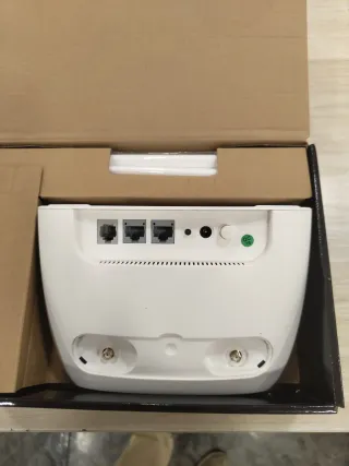 Tenda 4G06 - Router 4G Volte, Router WiFi SIM