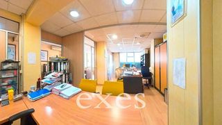 Local comercial en venta en Navas en Barcelona