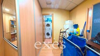 Local comercial en venta en Navas en Barcelona