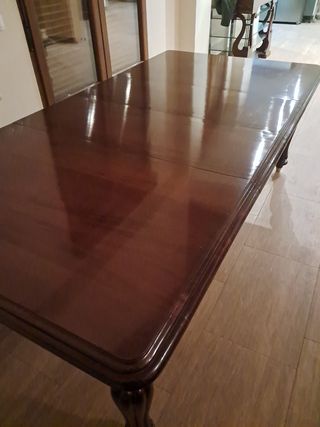 Se vende mesa de comedor