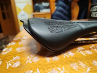 Sillín Prologo Scratch M5 Tirox Negro