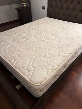 Colchón de 150 buen estado