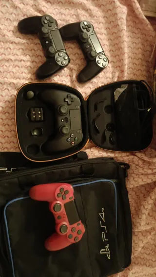 Controller e accessori ps4 PlayStation
