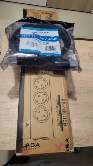 Filtro de Alimentacion y cable Taga Harmony