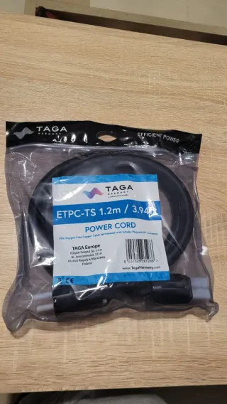 Filtro de Alimentacion y cable Taga Harmony