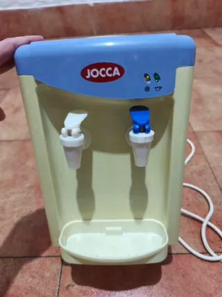 Dispensador agua fría
