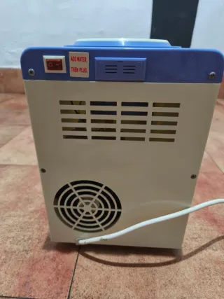 Dispensador agua fría