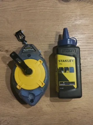Trazador de líneas de albañil marca Stanley 115 gr