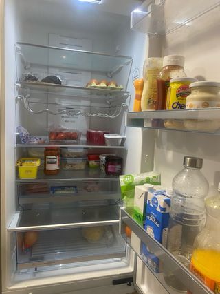 Vendo frigorífico/ nevera bosch como nueva.