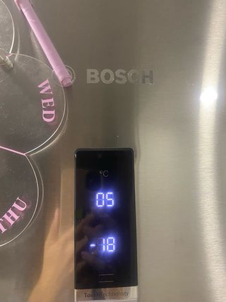 Vendo frigorífico/ nevera bosch como nueva.