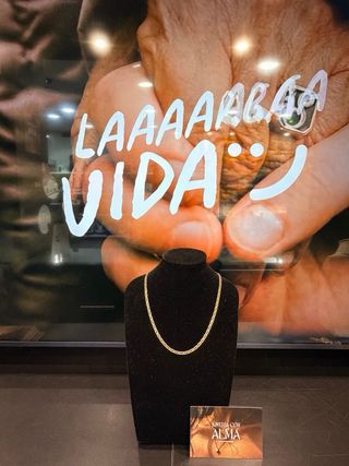 Cadena tipo Valentino (ojo de tigre) oro 18k