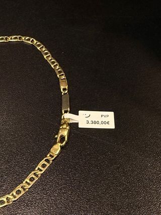 Cadena tipo Valentino (ojo de tigre) oro 18k