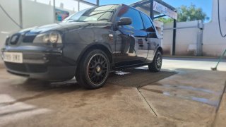 SEAT Arosa 2002
