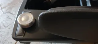 Reposabrazos Mercedes Clase C W204