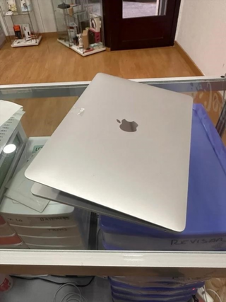 MacBook Pro 2020 Plata 512GB