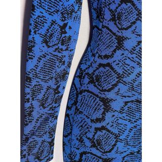 Vestido mini asimétrico estampado