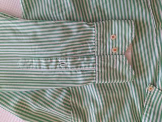 Camisa de rayas verde y blanca