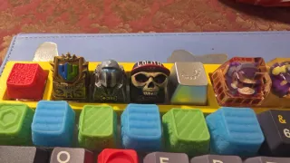 Teclado Mecánico MadKat Amarillo Teclas exclusivas